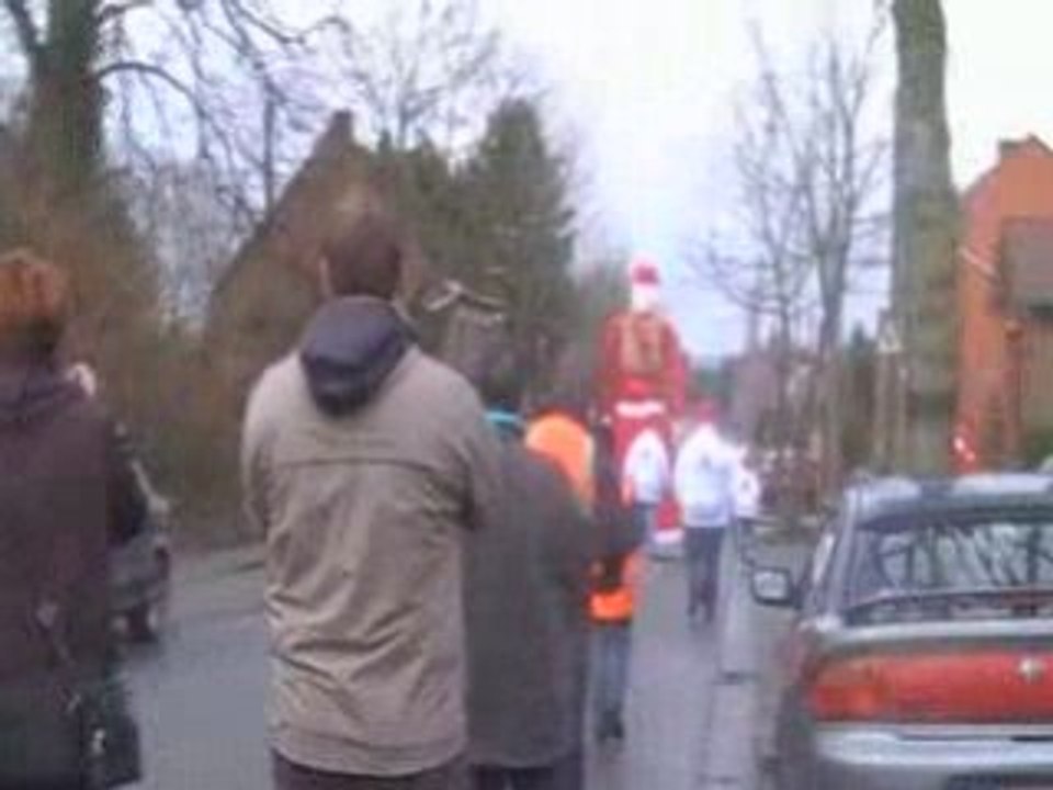 sortie du père noel dans le faubourg de tournai''ath''