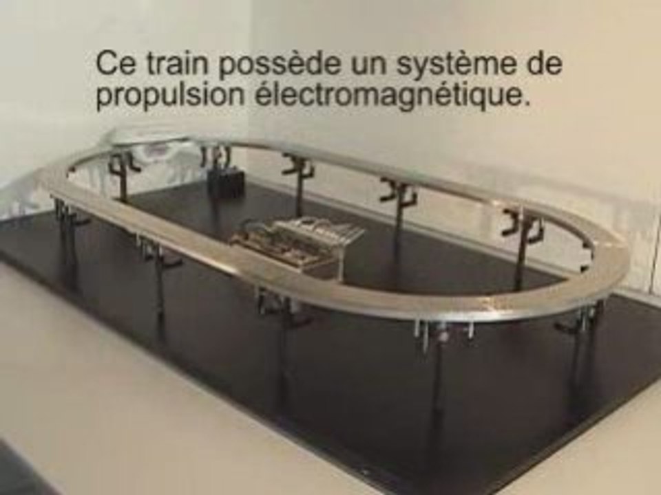 incroyable, un aimant en guise de train!!!