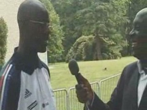 LILIAN THURAM PARLE LINGALA AVEC HIPPO KIMBALANGA