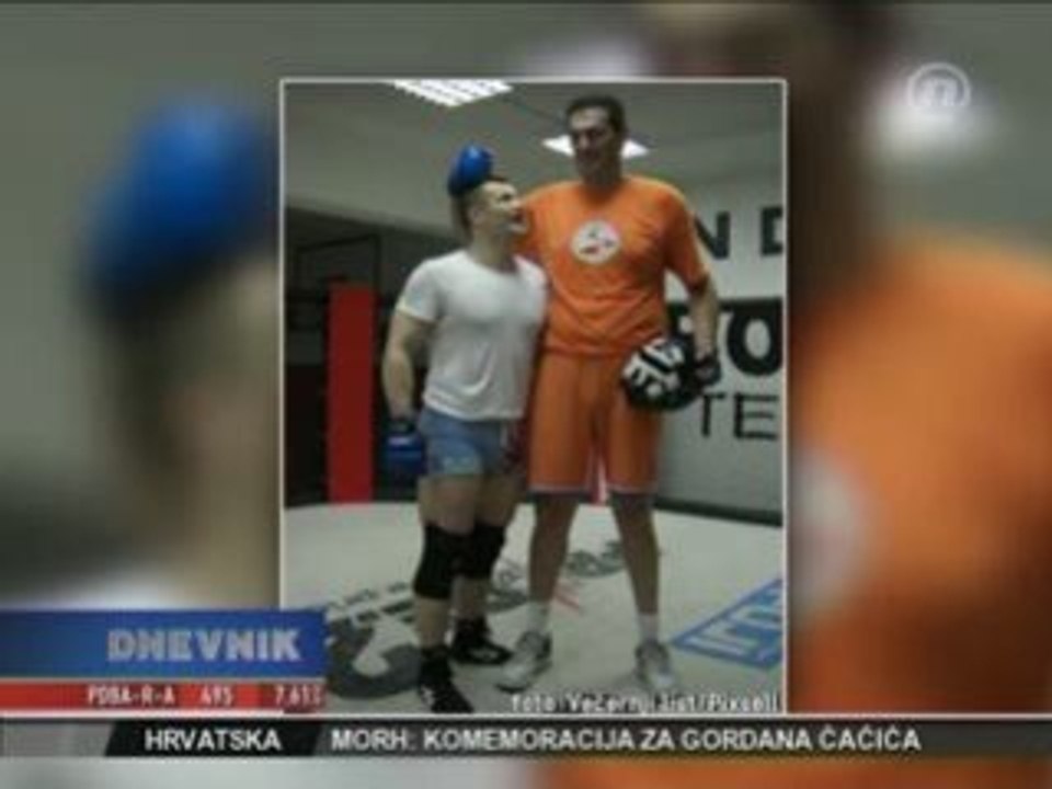 crocop s'entraine pour contré choi