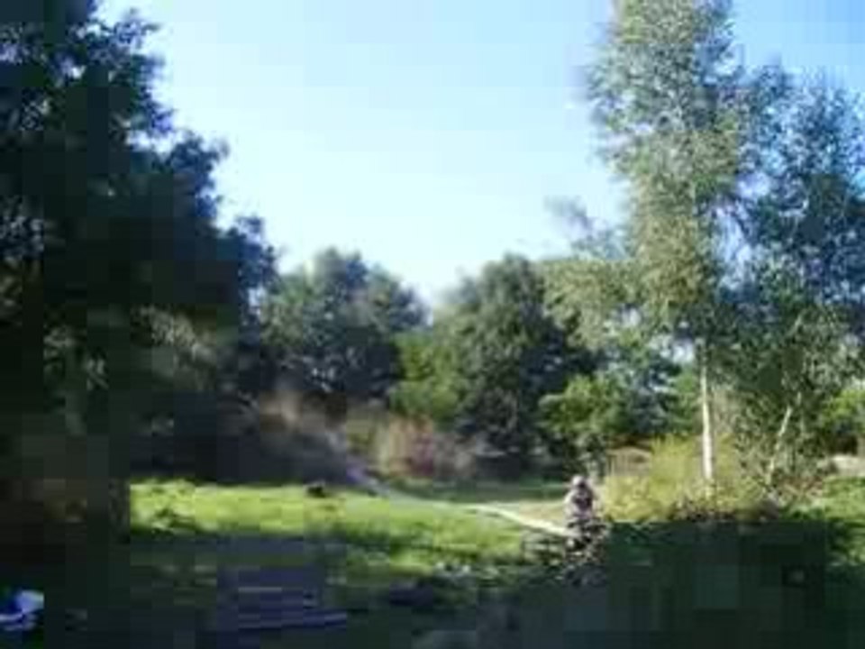 Voila adrien dans l'ancien terrain de cross