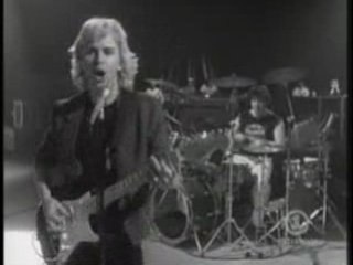 TOMMY SHAW - Girls with guns