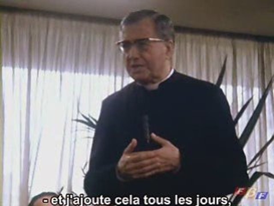 "Dans la rue, tu es le temple de la Trinité"