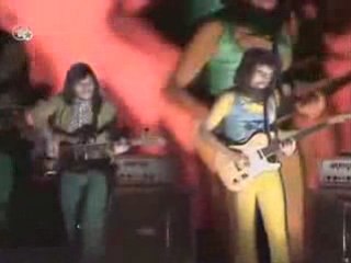 The Move - When Alice Comes Back To The Farm