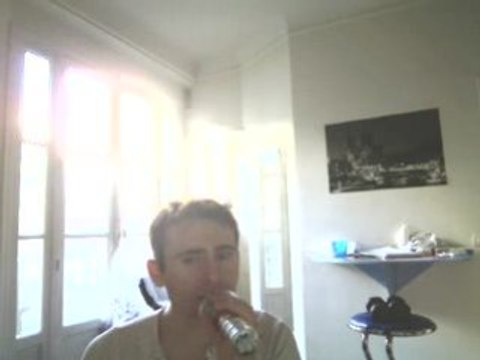 Wiwi égratigne Les villes de solitude