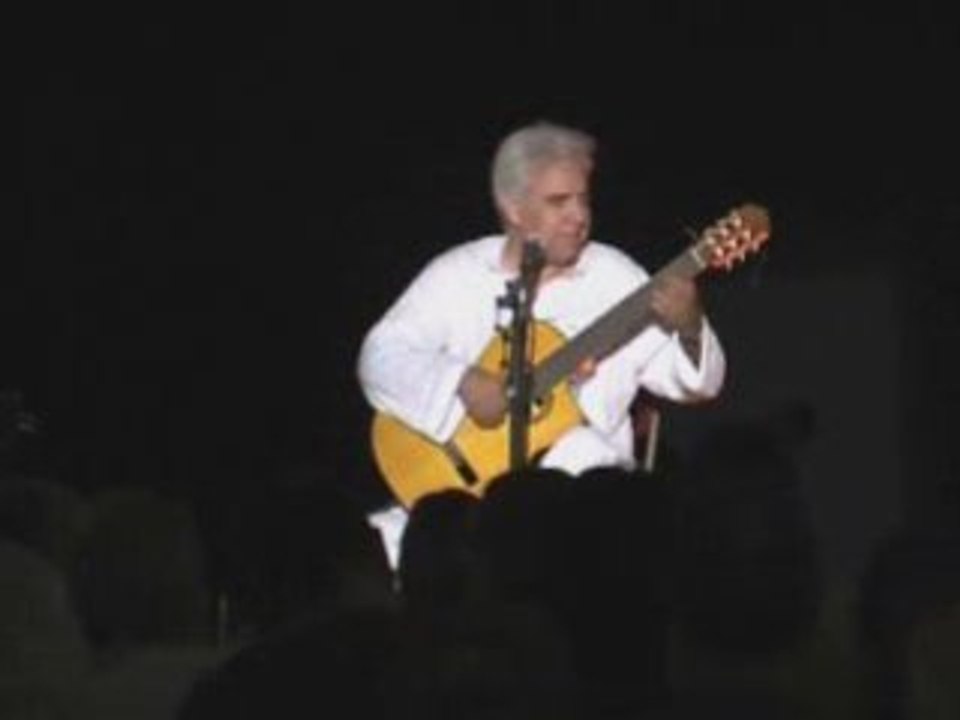 Jean-Marc Dermesropian chante Brave Margot