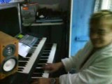 EXCLUSIF! STEVER RODAN CHEZ LUI EN LIVE AU PIANO IMPRO!!!!