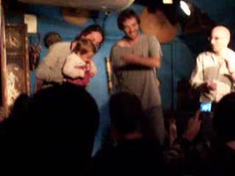 Acrobaties avec un enfant - LSB