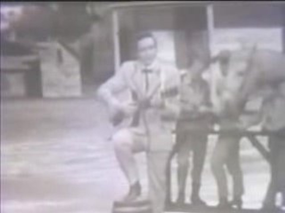 Johnny Cash -Don't Take Your Guns To Town.