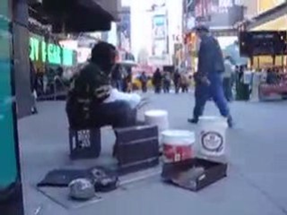 New York Street Drummer