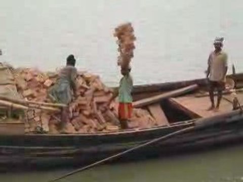 20 briques sur la tête !