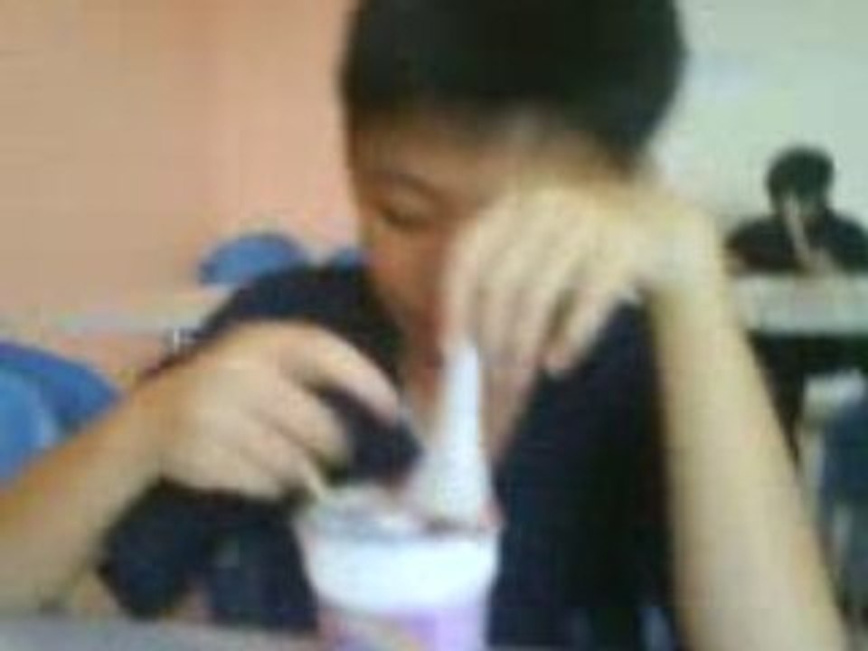 Art of eating cup noodles 2