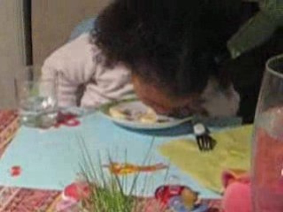 Les cochonnoux à table