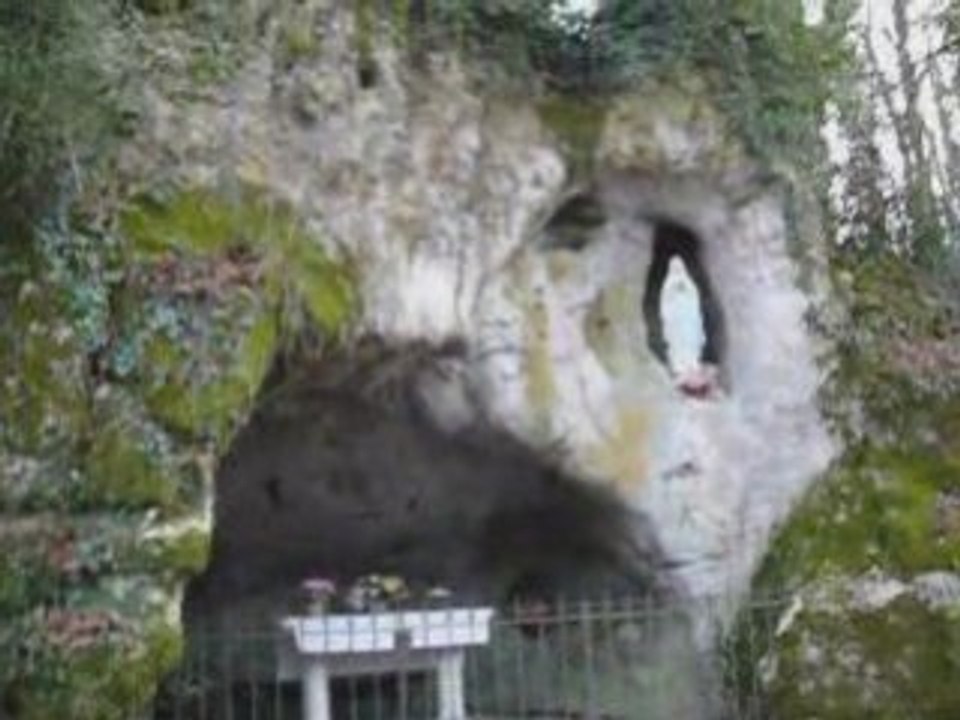 Fontaine les Dijon Maison natale de St-Bernard Partie 2