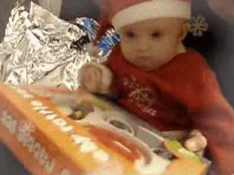 video maélys naissance a 15 mois