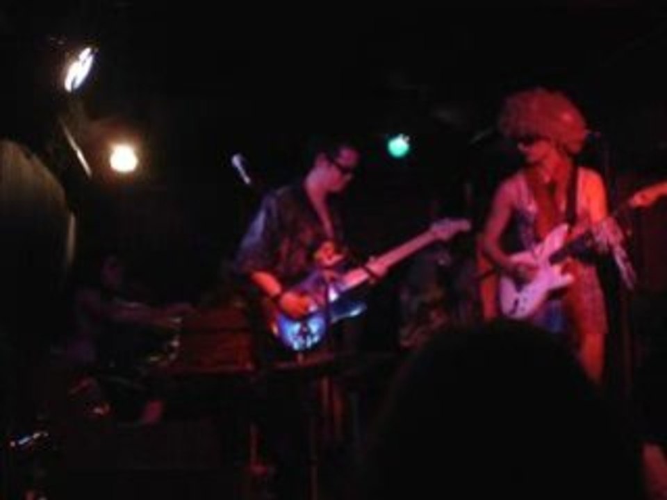 Mister Tchang and the Texassluts - 13 12 08 - 02