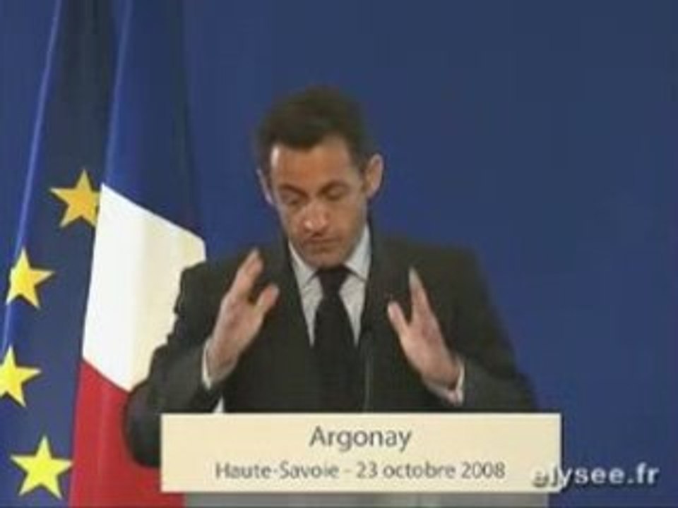 Sarkozy revient sur le N.O.M.