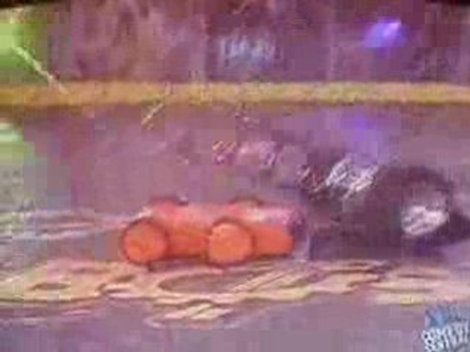BattleBots Frostbite vs Overkill
