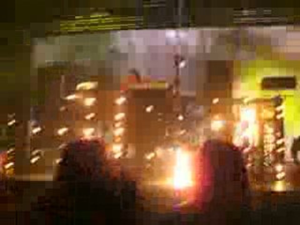Metrostyle Binum Live