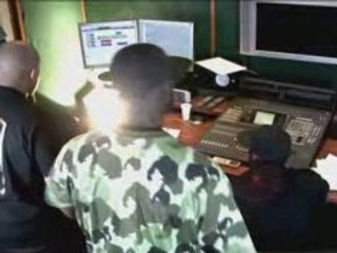 Studio DVDRip-XviD-FR-2008