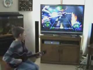 Guitar Hero Prodigy à 9 ans : Ben maîtrise 'Through the Fire and Flames' en Expert à 95%🔥