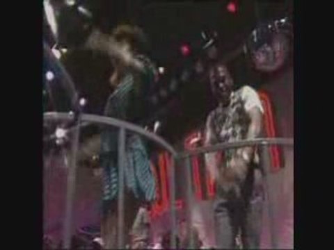 Soul Train Funky Dancers 01