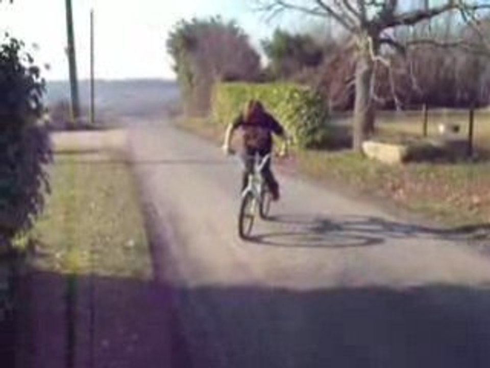 180 SUR LA ROUE AVANT