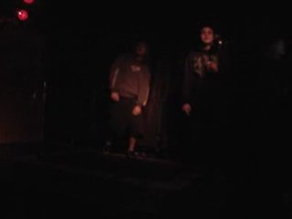 remy et wilo / Trust cover song @ Caravan Serail / THS annif