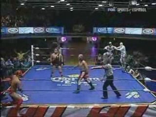 Dorada, Máximo, Sagrado  vs Rojo Jr., Sangre, Skandalo