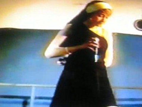 Kenza petite chante tina aréna Aller plus haut