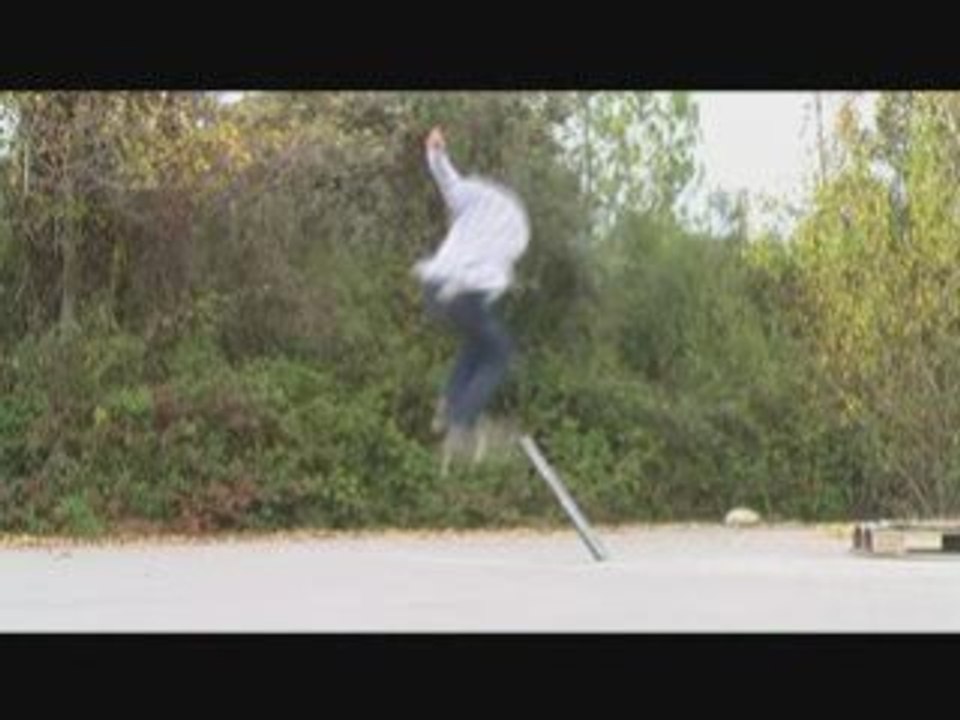 2008 cat-skateboard