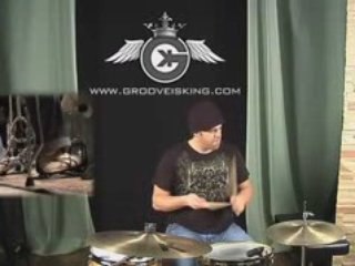 LEARN DRUMS ONLINE - Drumming with a Click