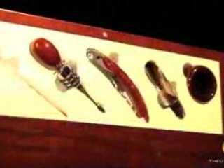 Black Maple Box Wine Accessory Gift Set