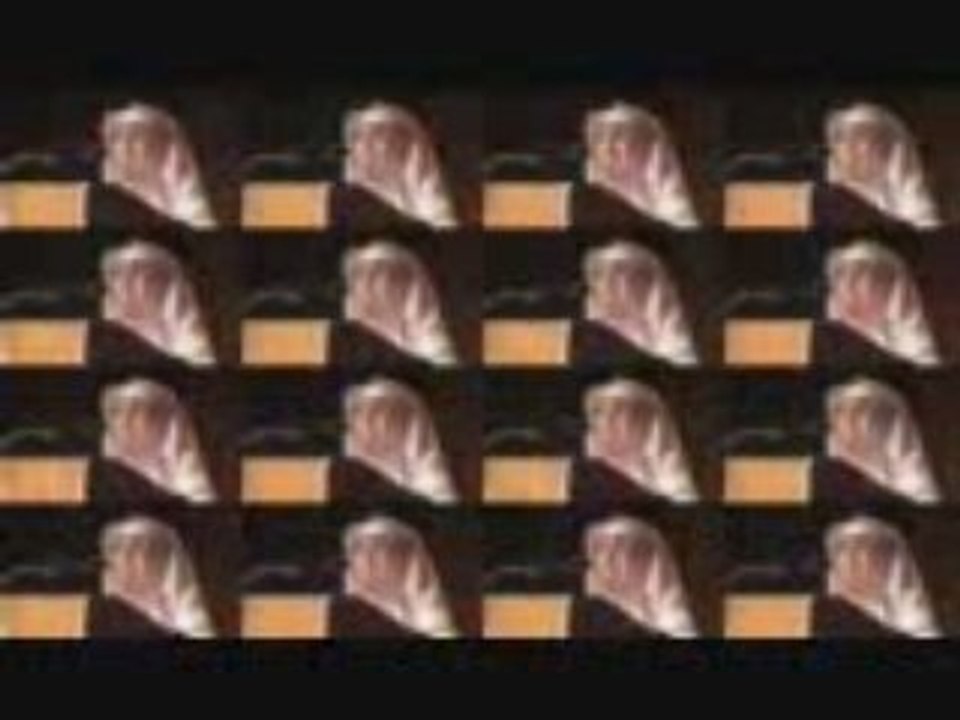 Recitation du couran cet enfant a une tres belle voie