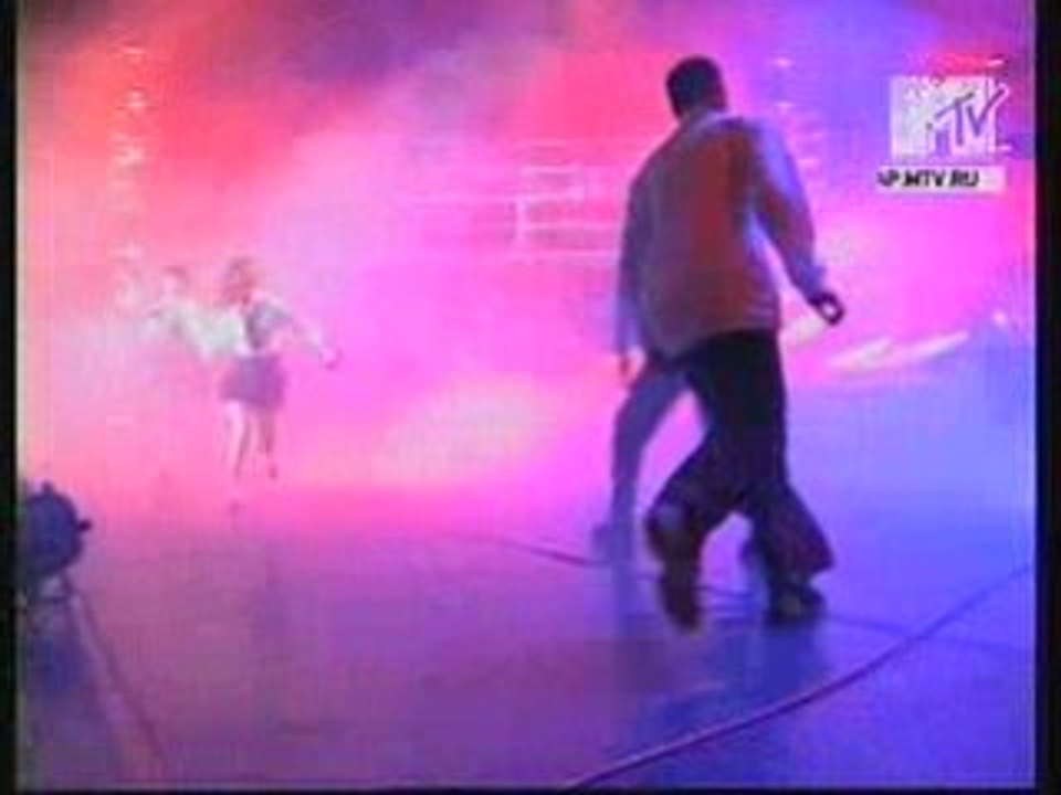 t.a.t.u-Babiy Bunt full performance