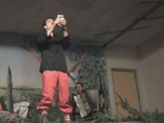 journal déchiré reconstitué