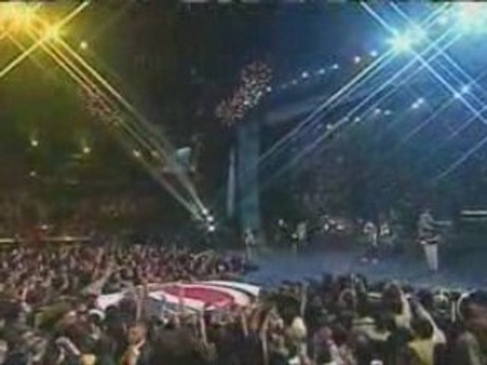 RBD - Rebelde (Pepsi Musica Super Bowl Fiesta 08)