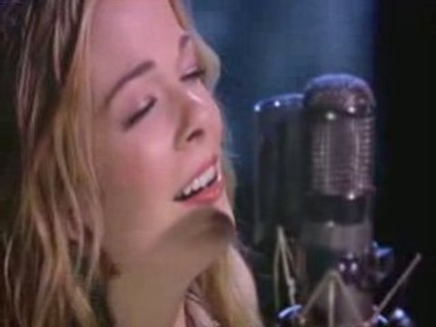 LeAnn Rimes - Can't Fight The Moonlight (Acoustic)