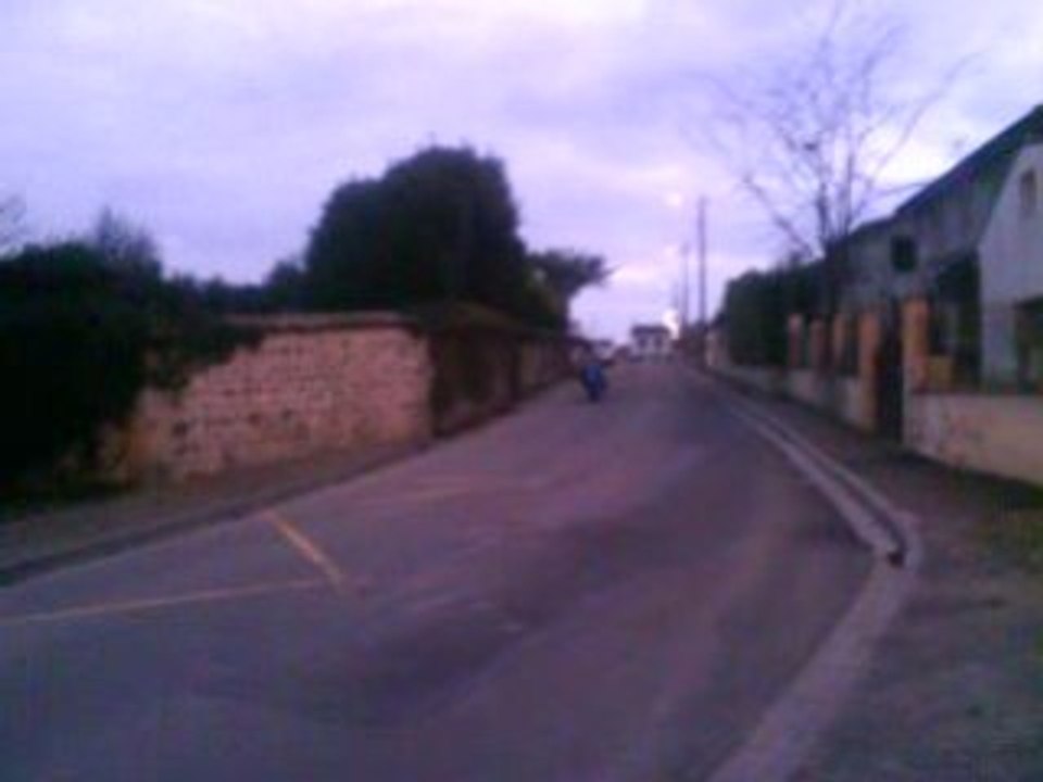 booster avec moteur de nitro