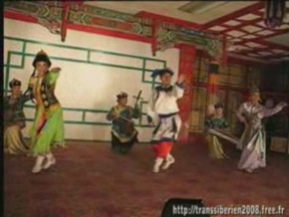 Spectacle Oulan Bator : danse