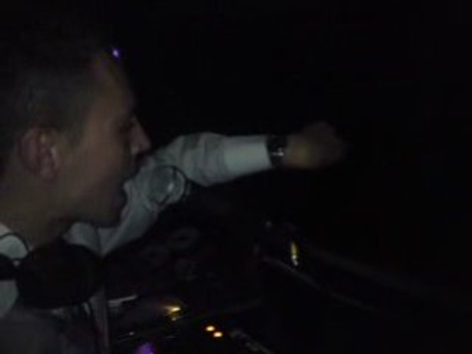 Dj Mike jour de l'an 7h15 @ 12 chenes