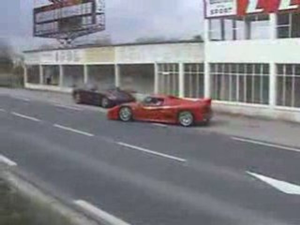 Ferrari_F40_and_F50_Reims