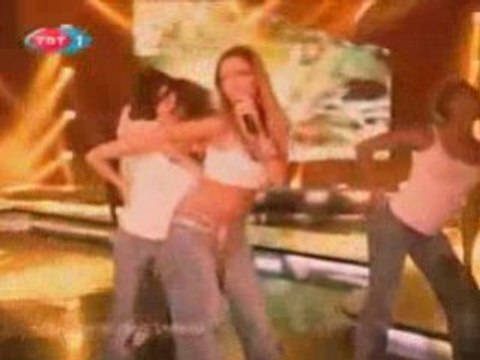 Eurovision Turkey 2009 - Hadise - Dum Tek Tek Crazy for you