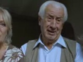 Beyaz Melek- Unutmayin ! Gitiniz Yerde Bir Kapiniz Olsun...