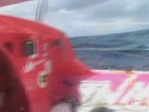 Jean Le cam vous souhaite la bonne année sur son bateau