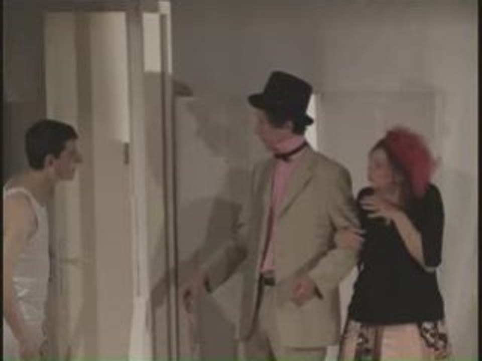 7 Un fil a la patte de Feydeau Atelier theatre amateur