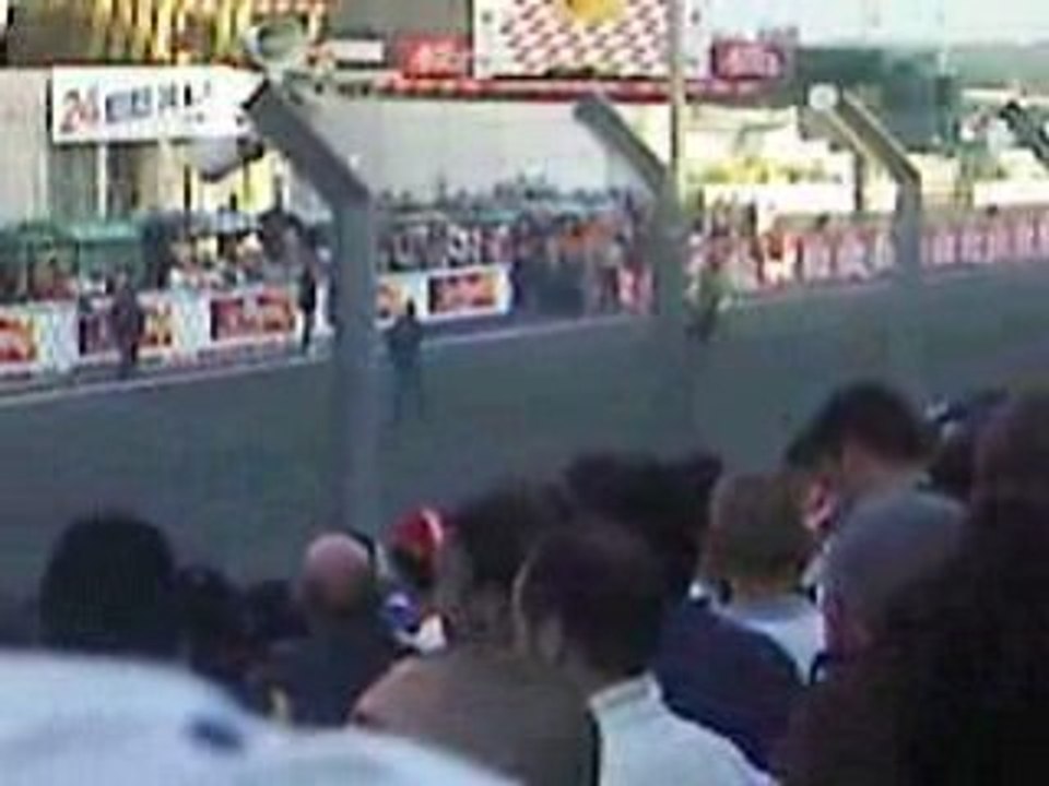 Stunt moto GP LE MANS 2005