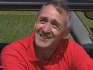 Russ Swift Rover Montego Advert and Parallel Parking