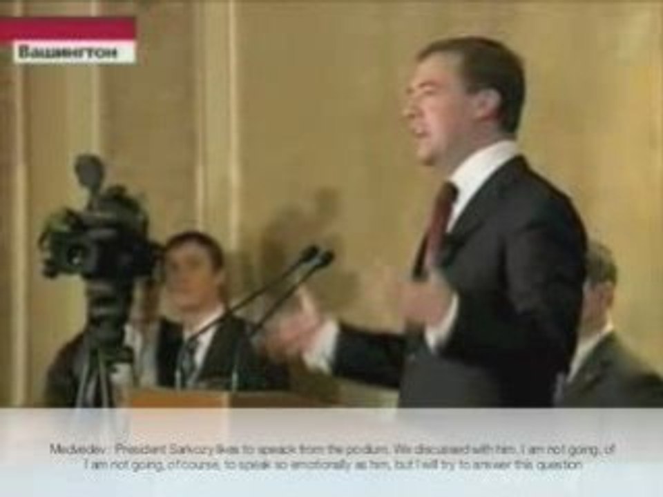 sarko imité par medvedev!