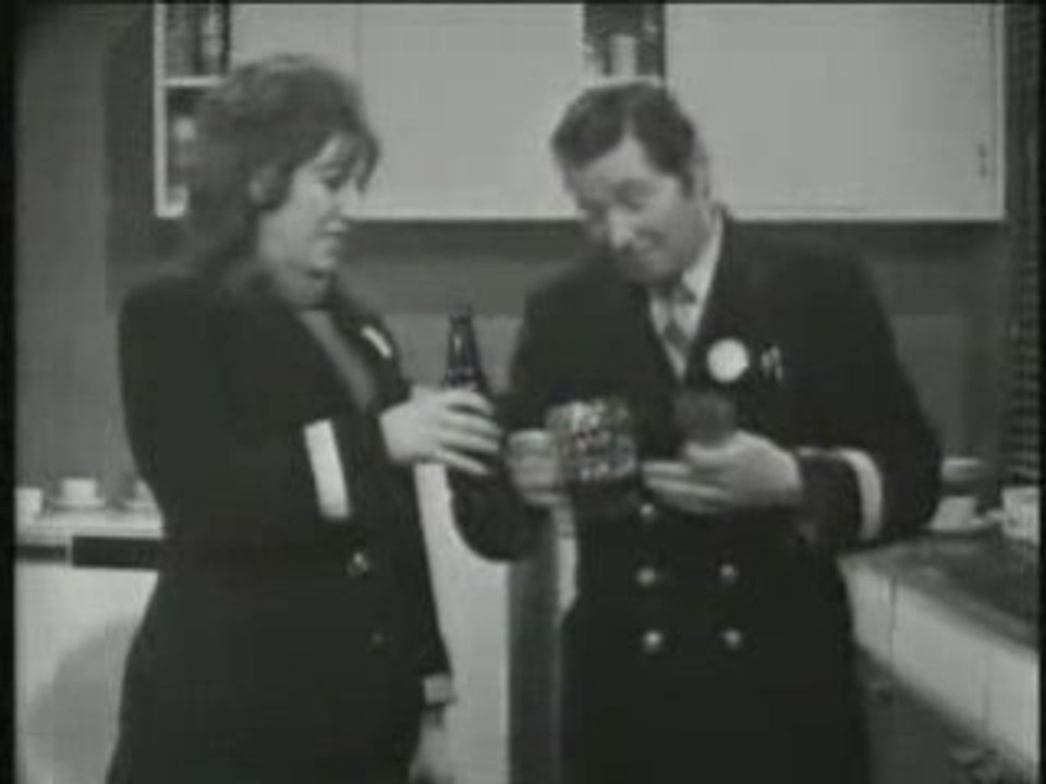 On The Buses The Darts Match Part 2
